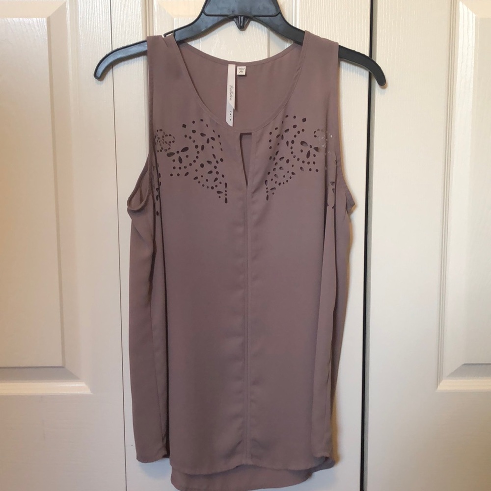 Burgundy detailed chiffon tank